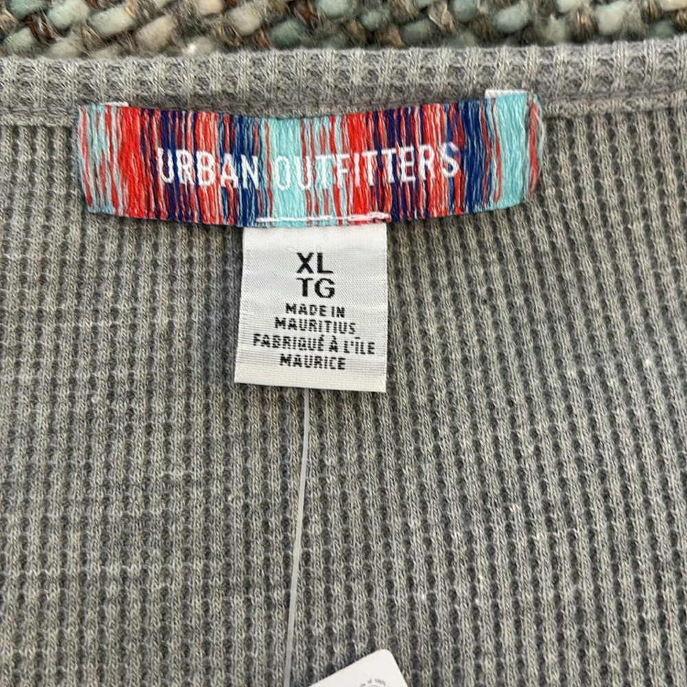 ribbed tee - Picture 3 of 4